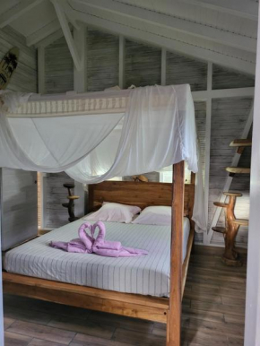 Bungalow chez Séve et Savi